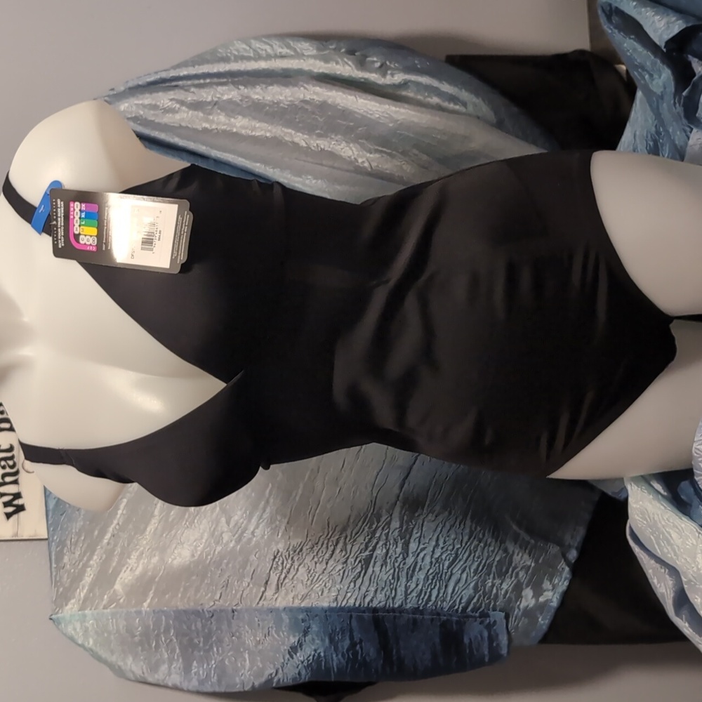 Bali Firm Control Wire free Bodysuit - Picture 2 of 8